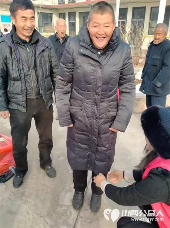 长治市圆梦公益协会组织志愿者元宵节去黄崖洞敬老院看望慰问爷爷奶奶 - 第22张