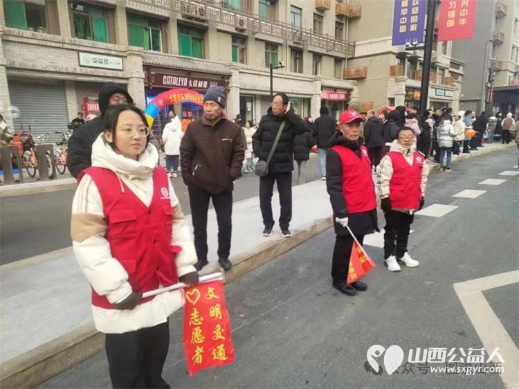 临汾市文明交通志愿者协会在春节社火活动中无私奉献的文明交通志愿者 - 第9张