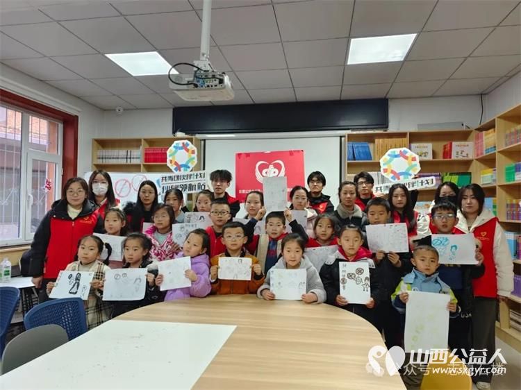 点赞！！汇聚爱心，传递温暖----石楼县青年志愿者协会表彰大学生优秀青年志愿者 - 第9张