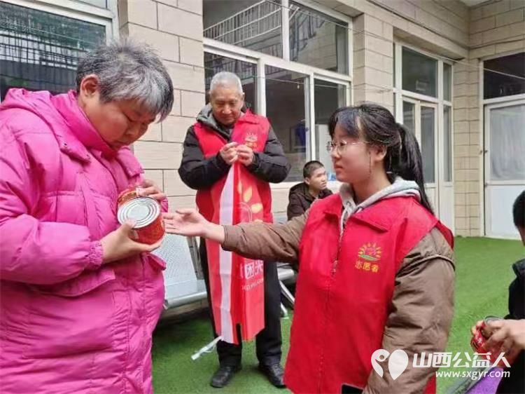 长治市阳光困境儿童帮扶协会在潞洲区开展关爱孤残儿童，爱心义剪活动 - 第4张