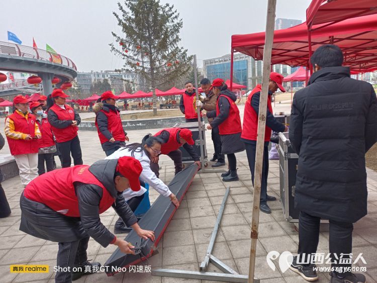学雷锋•文明实践我行动——潞城区正能量公益协会在行动,爱心粥、爱心义剪、爱心义诊 - 第29张 - 山西公益人 学雷锋•文明实践我行动——潞城区正能量公益协会在行动,爱心粥、爱心义剪、爱心义诊 - 第29张