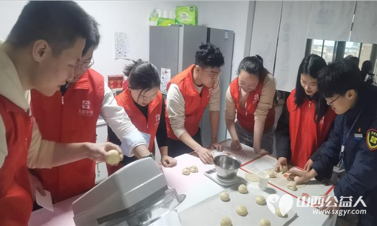 太原中铁兴兴志愿服务队走进山西枫慧心智障碍关爱中心看望孤独症孩子们 - 第5张