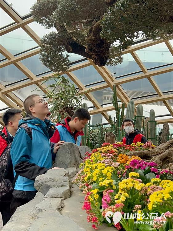 山西电力建设有限公司志愿者捐赠烘焙学习物资并陪伴枫慧孤独症青年赴植物园开展游学活动 - 第6张