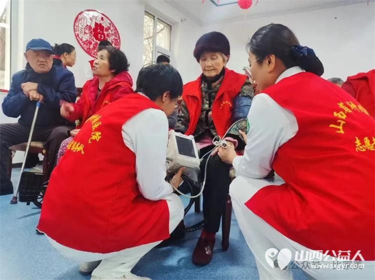 行如微尘大爱无疆 山西省肿瘤医院放射治疗科志愿者团队为比家美养老院老人讲解老年健康知识及义诊活动 - 第8张