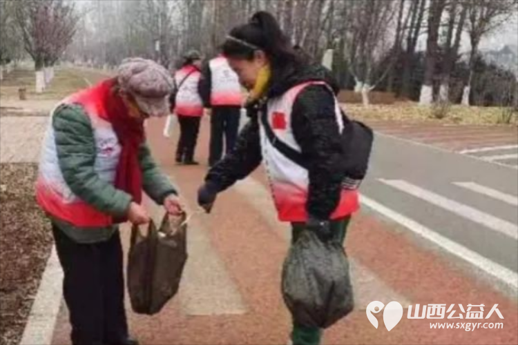 长治正能量公益协会正能量公益志愿者文明游园绿色环保漳泽湖湿地公园健步行清理公园卫生 - 第5张