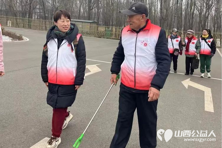 长治正能量公益协会正能量公益志愿者文明游园绿色环保漳泽湖湿地公园健步行清理公园卫生 - 第3张