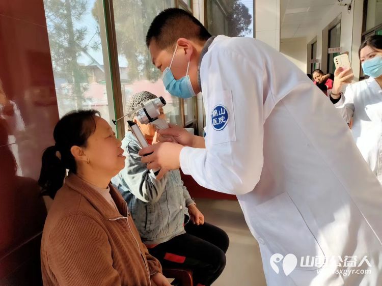介休市敬老协会“孝善行”之敬老爱老助老行动—绵山镇焦家堡村爱心理发、义诊 - 第12张 - 山西公益人 介休市敬老协会“孝善行”之敬老爱老助老行动—绵山镇焦家堡村爱心理发、义诊 - 第12张