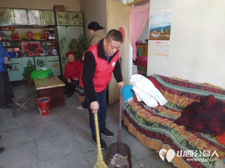 介休市敬老协会敬老爱老助老行动走进绵山镇焦家堡村90岁宋金兰老人家中 - 第6张 - 山西公益人 介休市敬老协会敬老爱老助老行动走进绵山镇焦家堡村90岁宋金兰老人家中 - 第6张