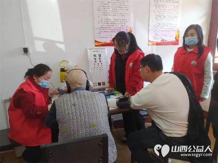 志愿服务进社区健康活动暖人心 介休市敬老协会孝善行活动分别走进北关街道朝阳路社区和福源老年康复服务中心为老人爱心理发义诊 - 第26张 - 山西公益人 志愿服务进社区健康活动暖人心 介休市敬老协会孝善行活动分别走进北关街道朝阳路社区和福源老年康复服务中心为老人爱心理发义诊 - 第26张