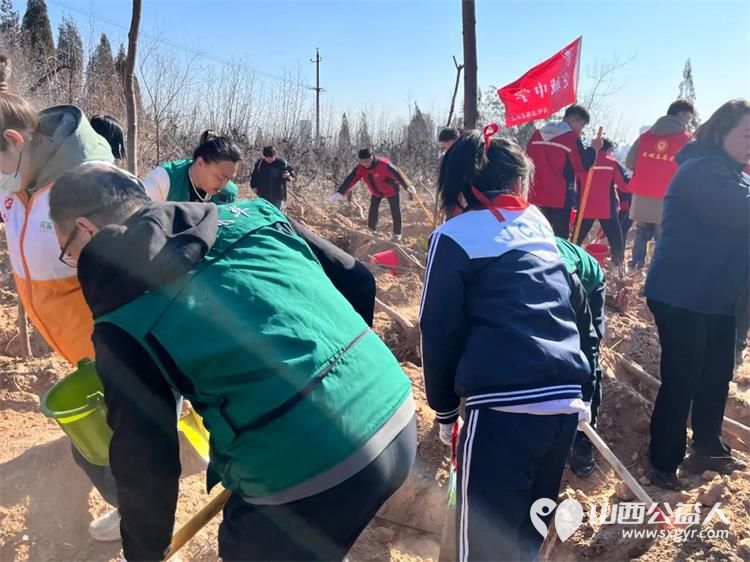 交城县顺风公益协会召集志愿者共同开展 同植青年林共筑青春梦 交城县2024年义务植树活动 - 第13张 - 山西公益人 交城县顺风公益协会召集志愿者共同开展 同植青年林共筑青春梦 交城县2024年义务植树活动 - 第13张