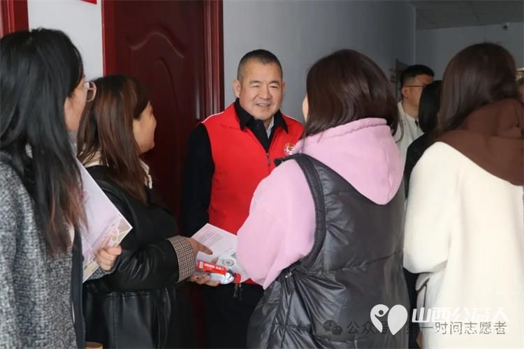 携手同行促提升 交流互鉴共成长——运城市导游协会来盐湖区第一时间志愿者协会参观交流 - 第6张 - 山西公益人 携手同行促提升 交流互鉴共成长——运城市导游协会来盐湖区第一时间志愿者协会参观交流 - 第6张