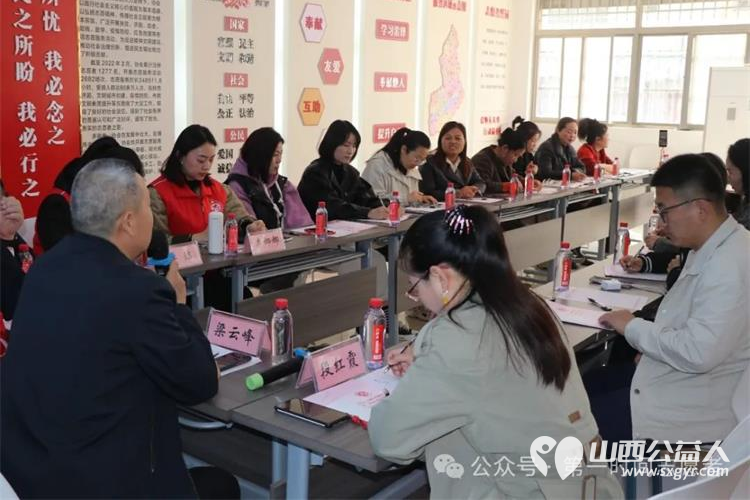 携手同行促提升 交流互鉴共成长——运城市导游协会来盐湖区第一时间志愿者协会参观交流 - 第4张 - 山西公益人 携手同行促提升 交流互鉴共成长——运城市导游协会来盐湖区第一时间志愿者协会参观交流 - 第4张