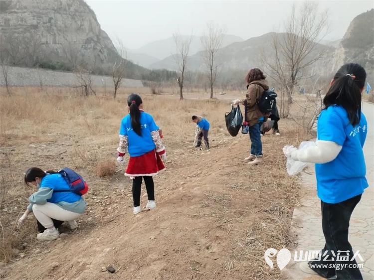 绿水青山榜样少年----“救地球、少年行之地球滤芯行动”亲子快乐联盟太原站沿汾河汾泉路沿岸举行了一场环境保护活动 - 第21张