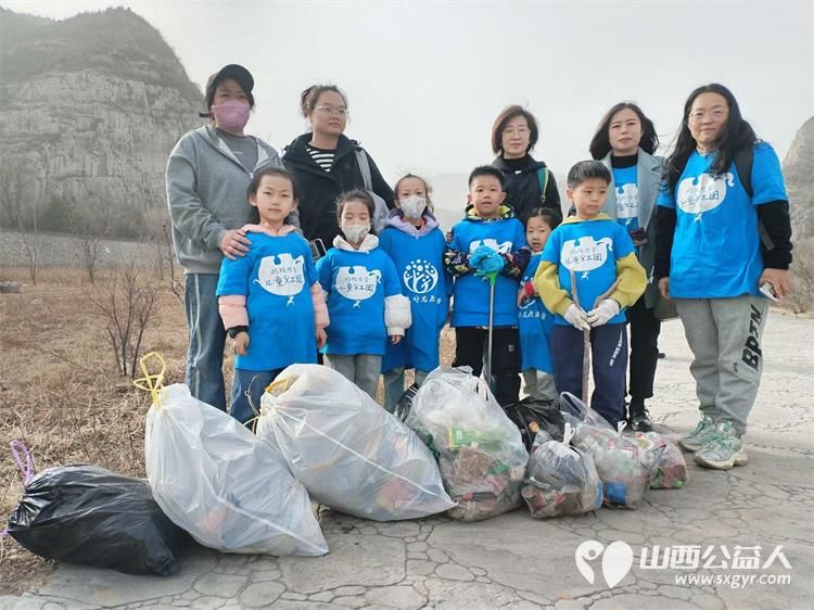 绿水青山榜样少年----“救地球、少年行之地球滤芯行动”亲子快乐联盟太原站沿汾河汾泉路沿岸举行了一场环境保护活动 - 第11张