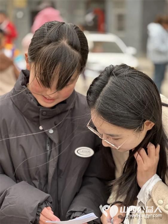 伙伴计划约定的力量 石楼县青年志愿者协会联合山东大学的学生在龙山社区成功举办了一场精彩纷呈的室外游园会活动 - 第27张