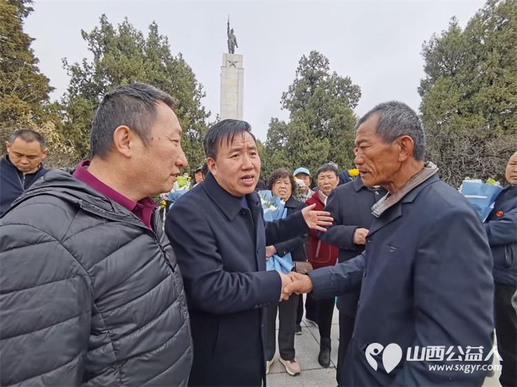 中华三晋公益烈士寻亲中心，新红网等一起走进太原郑村烈士陵园缅怀革命英烈 - 第6张