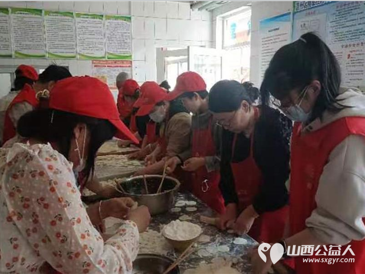 长治市阳光困境儿童帮扶协会携爱心商家赴潞洲区南山田园敬老院开展志愿服务活动 - 第21张 - 山西公益人 长治市阳光困境儿童帮扶协会携爱心商家赴潞洲区南山田园敬老院开展志愿服务活动 - 第21张