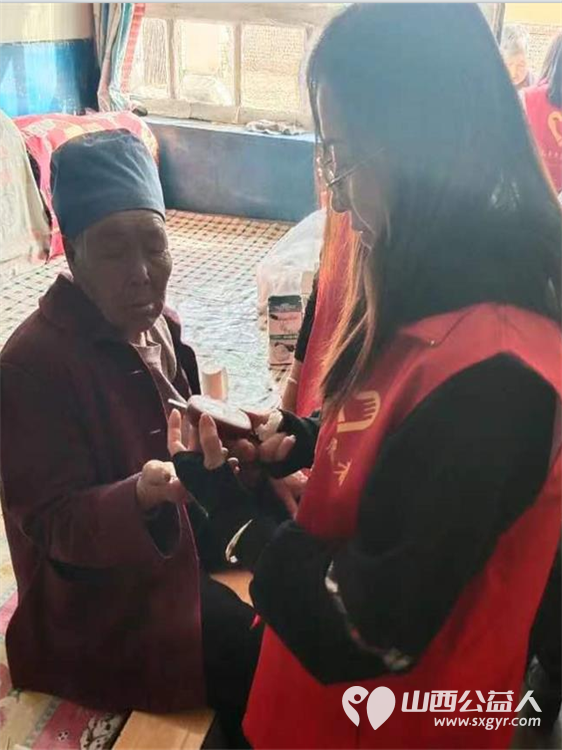 娄烦县青年志愿者协会在娄烦县静游镇西六度村开展志愿服务活动 - 第7张