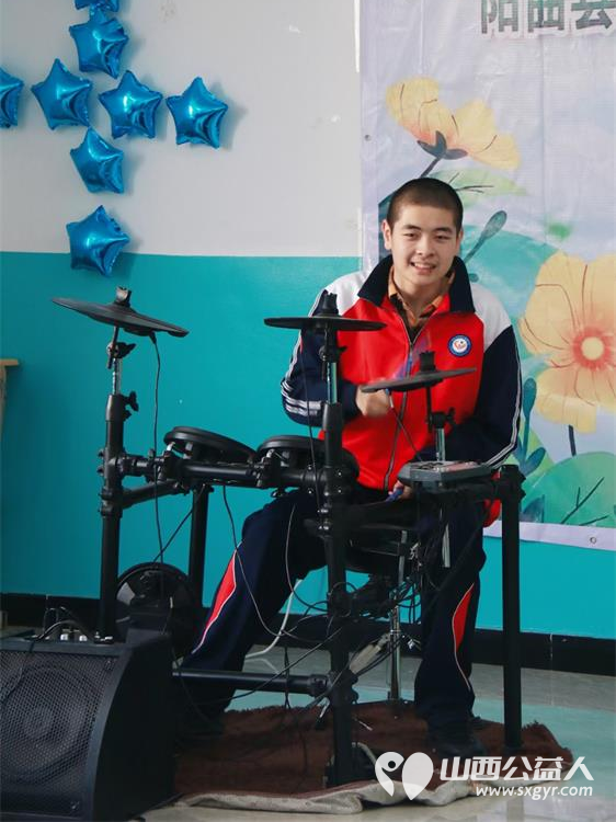 太原市灵星社区服务中心阳曲县残疾人康复中心4.2世界孤独症日农疗园地启动仪式 - 第7张 - 山西公益人 太原市灵星社区服务中心阳曲县残疾人康复中心4.2世界孤独症日农疗园地启动仪式 - 第7张