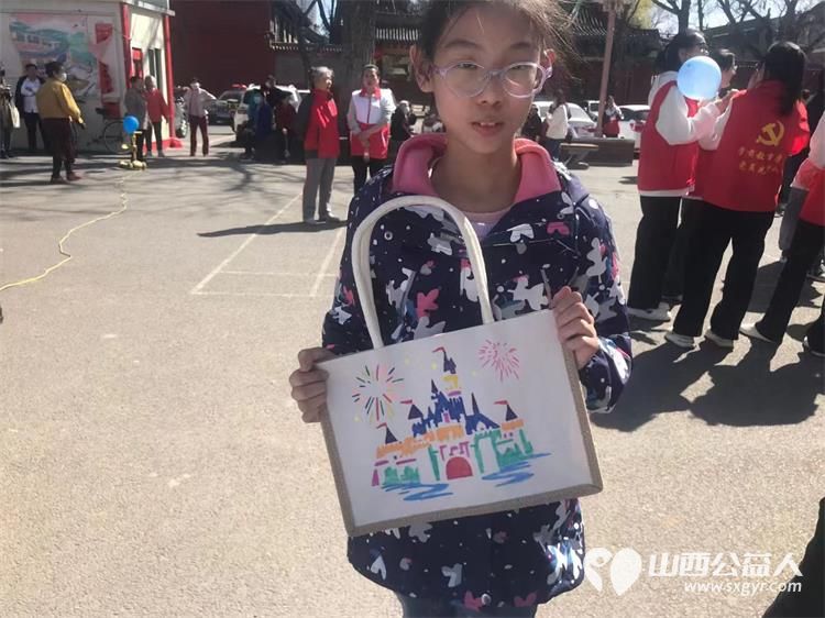 太原市安健儿公益服务中心在古色古香的迎泽区文庙广场举办国际孤独症日大型倡导活动 - 第8张