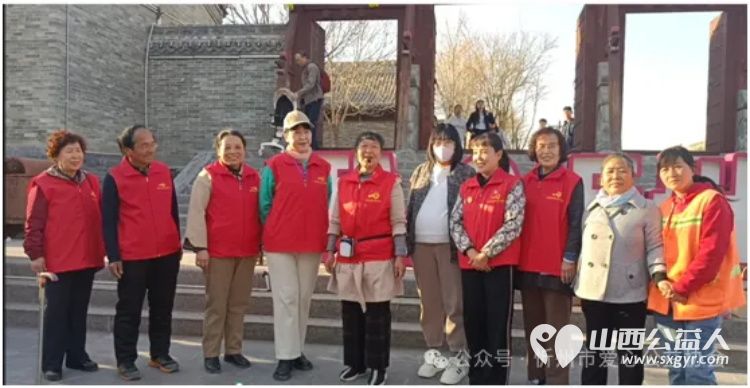“爱心义剪进古城,一言一行靓秀容”忻州市爱心公益协会学雷锋月系列活动 - 第14张 - 山西公益人 “爱心义剪进古城,一言一行靓秀容”忻州市爱心公益协会学雷锋月系列活动 - 第14张
