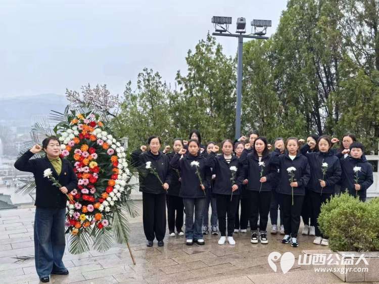 武乡县丰州镇太东社区前往八路军纪念馆开展缅怀革命先烈传承红色文化主题党日活动 - 第2张