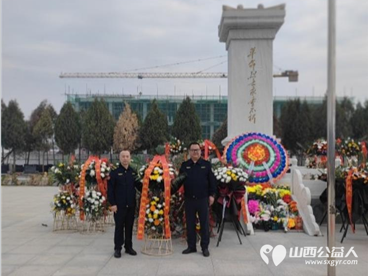 缅怀革命先烈传承红色基因 原平市交安应急救援大队来到文殊庄烈士陵园开展清明节祭奠英烈活动 - 第5张 - 山西公益人 缅怀革命先烈传承红色基因 原平市交安应急救援大队来到文殊庄烈士陵园开展清明节祭奠英烈活动 - 第5张