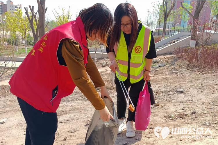 文水县爱心帮扶志愿者协会开展倾心同护文峪河携手共创文水城的文明志愿活动 - 第3张