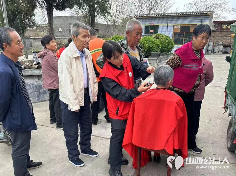 介休市敬老协会在洪山镇北两水村举办“孝善行”之敬老爱老助老行动 - 第33张 - 山西公益人 介休市敬老协会在洪山镇北两水村举办“孝善行”之敬老爱老助老行动 - 第33张