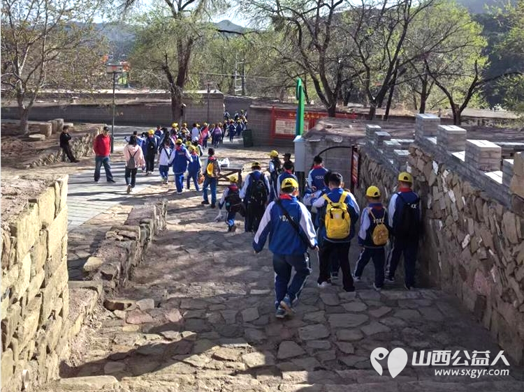 亲近自然山水传承红色基因在春天里向自然传习自然----记太原市一电学校春季研学活动 - 第9张
