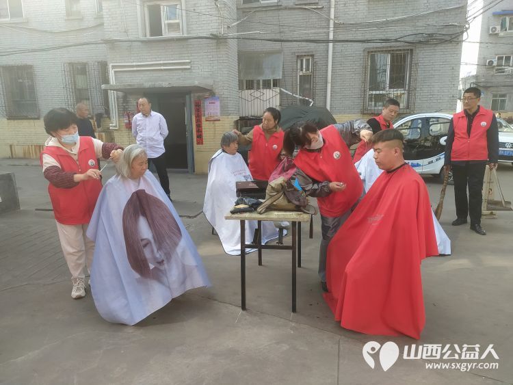 志愿服务进社区健康活动暖人心——介休市敬老协会走进西南街道绵山南街社区服务老人 - 第15张 - 山西公益人 志愿服务进社区健康活动暖人心——介休市敬老协会走进西南街道绵山南街社区服务老人 - 第15张