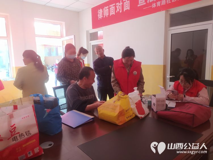 志愿服务进社区健康活动暖人心----介休市敬老协会走进北关街道体育路社区 - 第18张 - 山西公益人 志愿服务进社区健康活动暖人心----介休市敬老协会走进北关街道体育路社区 - 第18张