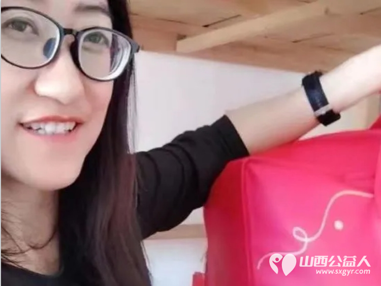 致敬行善者项目组深圳建辉慈善基金会联合吕梁市离石区青年志愿者协会作为山西省的协调机构为行善者们送达礼包 - 第6张