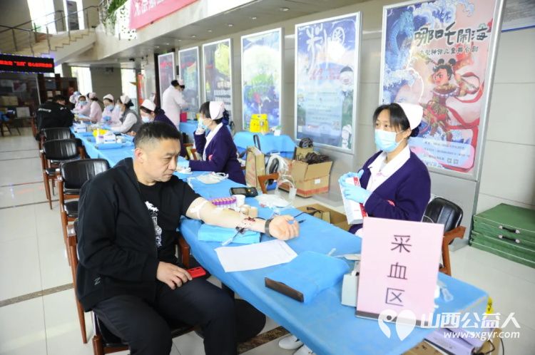 青春心向党护航新征程----小桔灯爱心联盟、山西省青年志愿者协会、太原市公安局龙城铁骑、太原市血液中心举办迎五四献热血活动 - 第11张 - 山西公益人 青春心向党护航新征程----小桔灯爱心联盟、山西省青年志愿者协会、太原市公安局龙城铁骑、太原市血液中心举办迎五四献热血活动 - 第11张