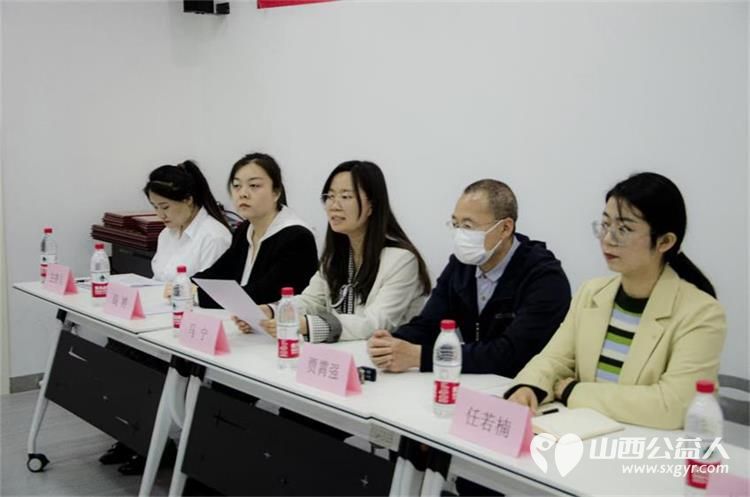 小店区营盘街道南内环街二社区的爱心商家联盟正式成立旨在为社区内的16户20位特殊老年群体提供关怀和帮助 - 第7张 - 山西公益人 小店区营盘街道南内环街二社区的爱心商家联盟正式成立旨在为社区内的16户20位特殊老年群体提供关怀和帮助 - 第7张