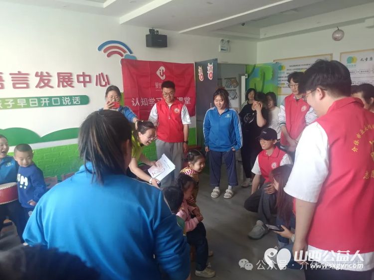 介休市北关街道彦博路社区志愿者协会开展“爱的分贝”认知包发放志愿活动 - 第17张 - 山西公益人 介休市北关街道彦博路社区志愿者协会开展“爱的分贝”认知包发放志愿活动 - 第17张