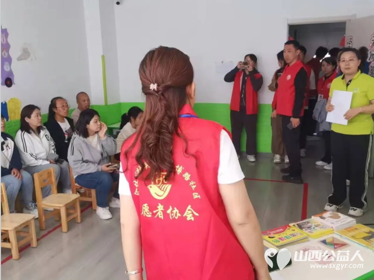 介休市北关街道彦博路社区志愿者协会开展“爱的分贝”认知包发放志愿活动 - 第11张 - 山西公益人 介休市北关街道彦博路社区志愿者协会开展“爱的分贝”认知包发放志愿活动 - 第11张