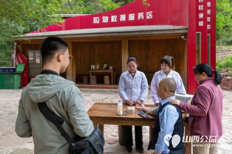 长治市黎城县黄崖洞文化旅游区圆满完成五一接待任务确保游客旅游幸福感 - 第8张 - 山西公益人 长治市黎城县黄崖洞文化旅游区圆满完成五一接待任务确保游客旅游幸福感 - 第8张