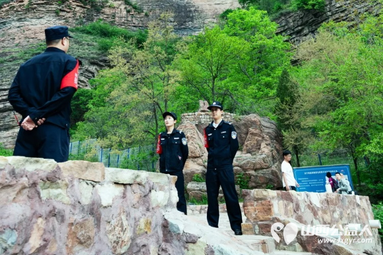 长治市黎城县黄崖洞文化旅游区圆满完成五一接待任务确保游客旅游幸福感 - 第2张 - 山西公益人 长治市黎城县黄崖洞文化旅游区圆满完成五一接待任务确保游客旅游幸福感 - 第2张
