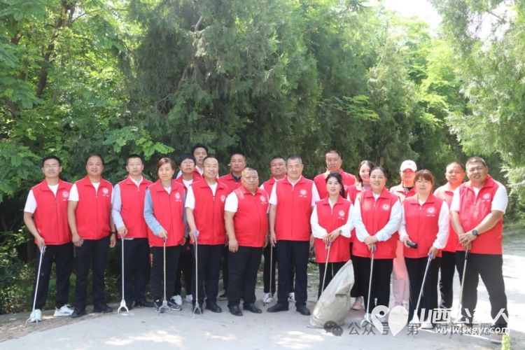 净湖行动,运城市第一时间志愿者保护盐湖生态守护碧海蓝天参加联合净湖专项行动 - 第1张 - 山西公益人 净湖行动,运城市第一时间志愿者保护盐湖生态守护碧海蓝天参加联合净湖专项行动 - 第1张