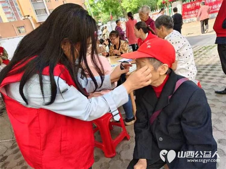志愿服务进社区健康活动暖人心----介休市敬老协会在北坛街道介公东路社区为老人爱心义剪义诊 - 第19张 - 山西公益人 志愿服务进社区健康活动暖人心----介休市敬老协会在北坛街道介公东路社区为老人爱心义剪义诊 - 第19张