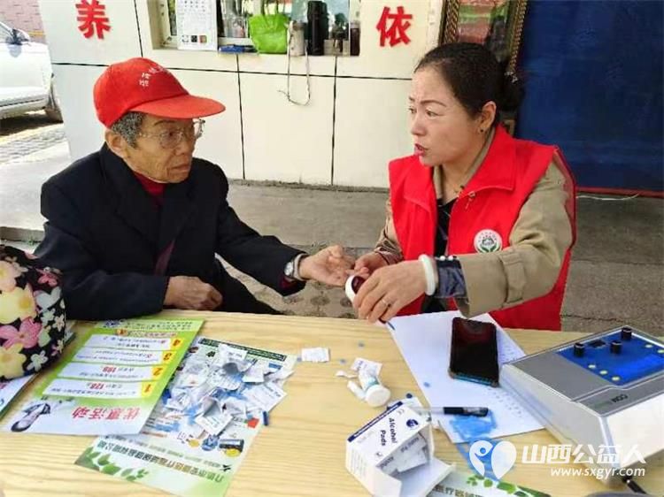 志愿服务进社区健康活动暖人心----介休市敬老协会在北坛街道介公东路社区为老人爱心义剪义诊 - 第17张 - 山西公益人 志愿服务进社区健康活动暖人心----介休市敬老协会在北坛街道介公东路社区为老人爱心义剪义诊 - 第17张