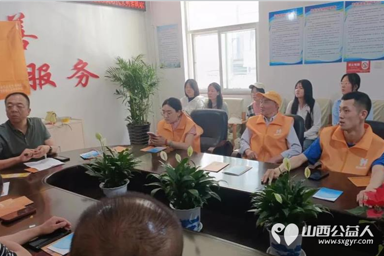 黄手环行动长治市合作团队阳光困境儿童帮扶协会携手角沿新时代文明实践联合开展了让爱回家防走失宣传发放活动 - 第3张 - 山西公益人 黄手环行动长治市合作团队阳光困境儿童帮扶协会携手角沿新时代文明实践联合开展了让爱回家防走失宣传发放活动 - 第3张