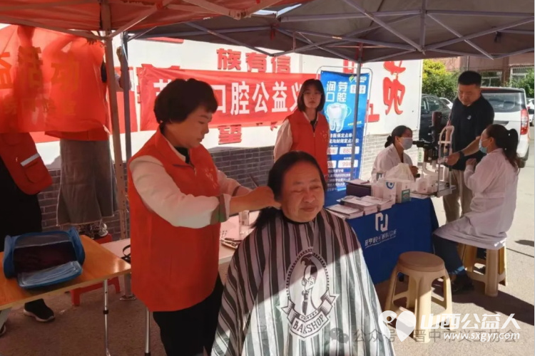 晋中市义工协会幸福夕阳志愿服务项目联合晋中市第四人民医院走进新建西社区晋华苑西小区 - 第3张 - 山西公益人 晋中市义工协会幸福夕阳志愿服务项目联合晋中市第四人民医院走进新建西社区晋华苑西小区 - 第3张