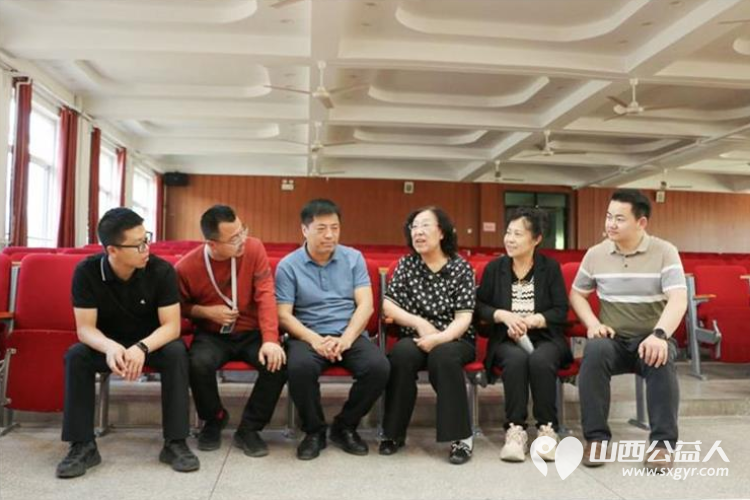 太原学花志愿服务中心在阳曲县一中开展了“改变生活方式,让您更健康”公益巡讲走基层活动 - 第3张 - 山西公益人 太原学花志愿服务中心在阳曲县一中开展了“改变生活方式,让您更健康”公益巡讲走基层活动 - 第3张