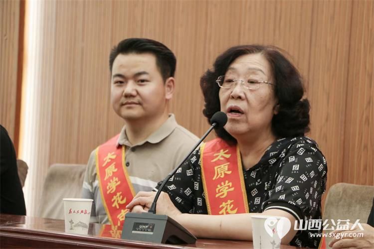 太原学花志愿服务中心在阳曲县一中开展了“改变生活方式,让您更健康”公益巡讲走基层活动 - 第5张 - 山西公益人 太原学花志愿服务中心在阳曲县一中开展了“改变生活方式,让您更健康”公益巡讲走基层活动 - 第5张