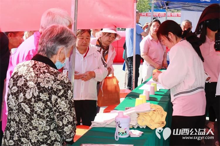 阳曲县残疾人联合会阳曲县残疾人康复中心举办第三十四次全国助残日活动暨残疾人文化艺术节圆满成功 - 第6张 - 山西公益人 阳曲县残疾人联合会阳曲县残疾人康复中心举办第三十四次全国助残日活动暨残疾人文化艺术节圆满成功 - 第6张