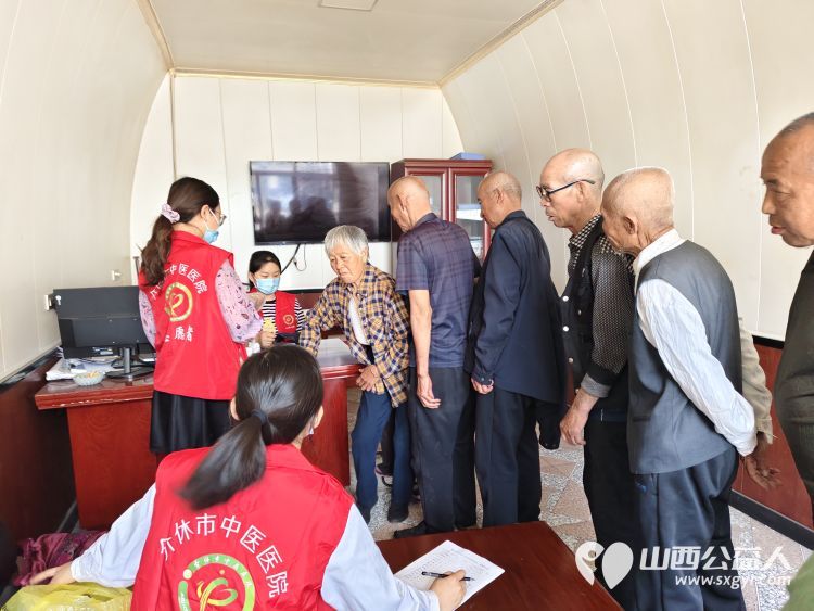 介休市敬老协会孝善行之敬老爱老助老行动----义安镇沙堡村连福镇义和堡村为老人们送去社会的温暖与关怀 - 第11张 - 山西公益人 介休市敬老协会孝善行之敬老爱老助老行动----义安镇沙堡村连福镇义和堡村为老人们送去社会的温暖与关怀 - 第11张
