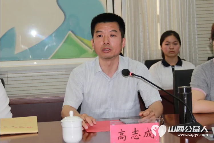忻州一中举行山西省青少年发展基金会忻州一中校友红玫瑰基金发放仪式30名忻中学子颁发每人2000元的爱心资助 - 第9张 - 山西公益人 忻州一中举行山西省青少年发展基金会忻州一中校友红玫瑰基金发放仪式30名忻中学子颁发每人2000元的爱心资助 - 第9张