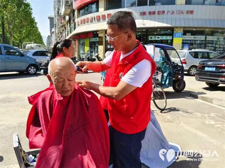 介休市敬老协会志愿服务进社区健康活动暖人心----东南街道段家巷社区服务老人 - 第42张 - 山西公益人 介休市敬老协会志愿服务进社区健康活动暖人心----东南街道段家巷社区服务老人 - 第42张